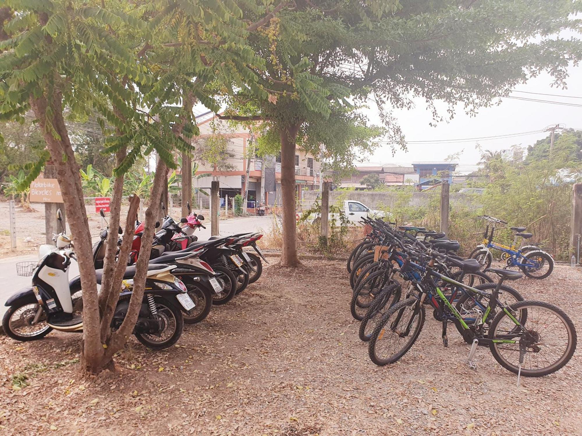 Perfect Resort And Motorbike & Bicycle For Rents Sukhothai Exterior photo